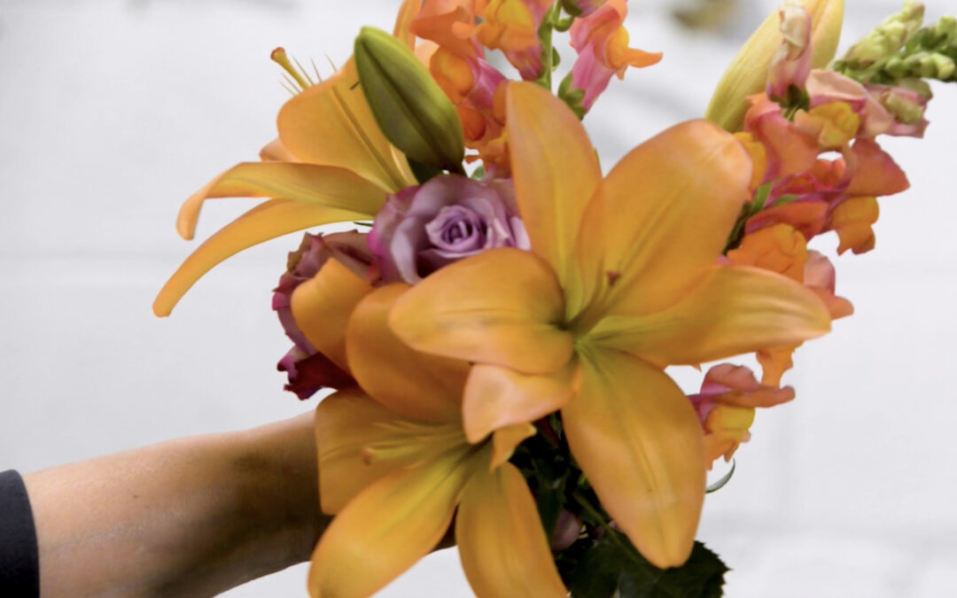 Deepen an Orange Bloom with a Sheer, Blue Color Spray: Before and After